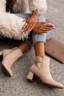 Botki Damskie Na Słupku Zapinane Na Zamek Eko Zamszowe Jasnobeżowe Bonucci