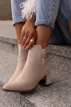 Botki Damskie Na Słupku Zapinane Na Zamek Eko Zamszowe Jasnobeżowe Bonucci