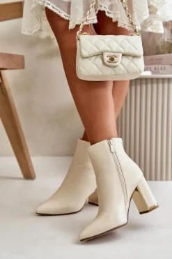 Botki Damskie Na Słupku Zapinane Na Zamek Ocieplane Eko Skórzane Jasnobeżowe Mevair