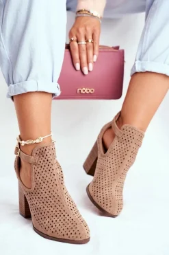 Botki Damskie Na Słupku Zamszowe Ażurowe Beżowe Morrena