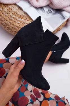 Botki Damskie Na Słupku Zamszowe Czarne Ruffle