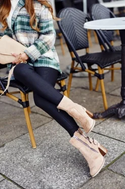 Botki Damskie Na Słupku Zamszowe Beżowe Anabelle