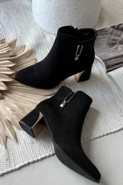 Botki Damskie Na Słupku Ze Złotymi Detalami Czarne Kalivra