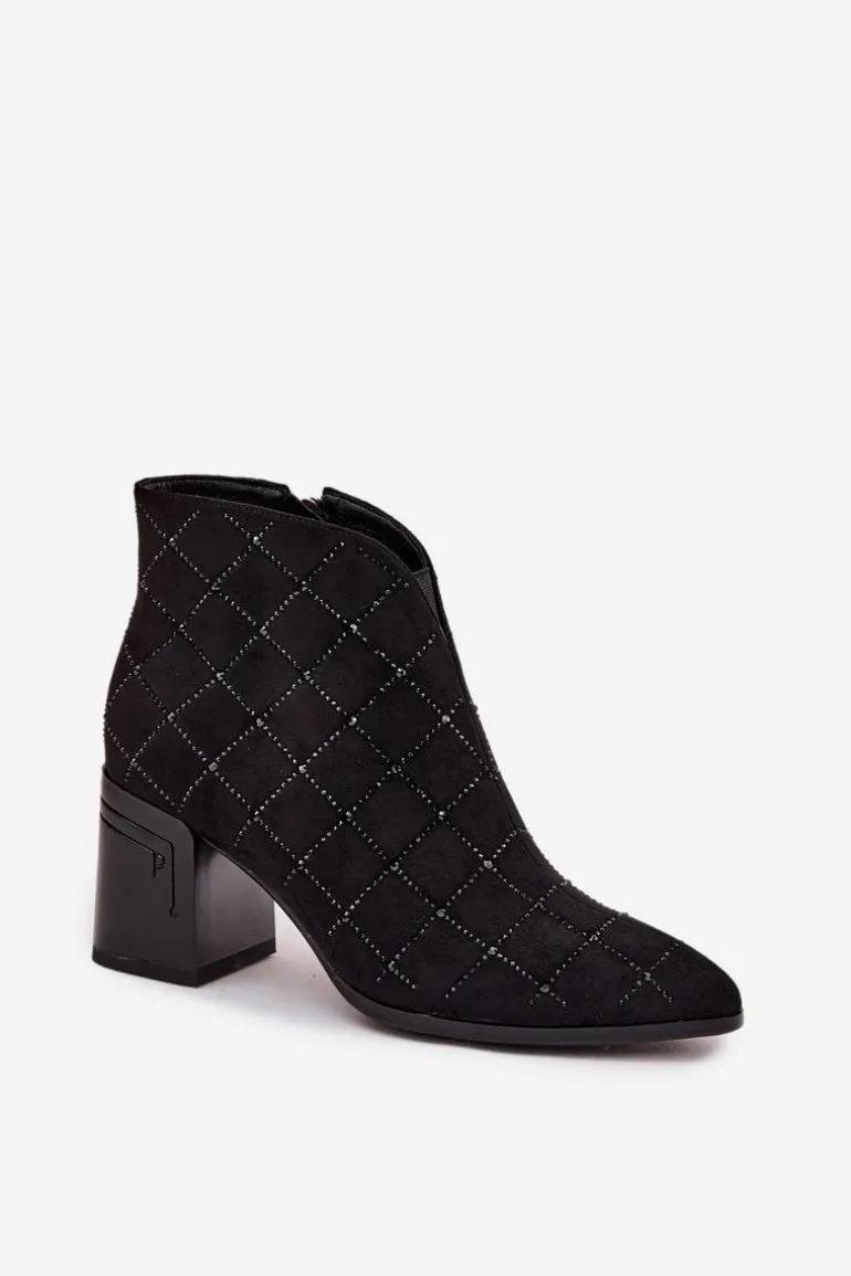 Botki Damskie Na Słupku Ze Zdobieniem D&A MR52-133 Czarne