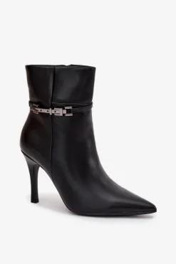 Botki Damskie Na Szpilce Z Paskiem I Srebrnym Elementem Ocieplane Czarne Bellisse