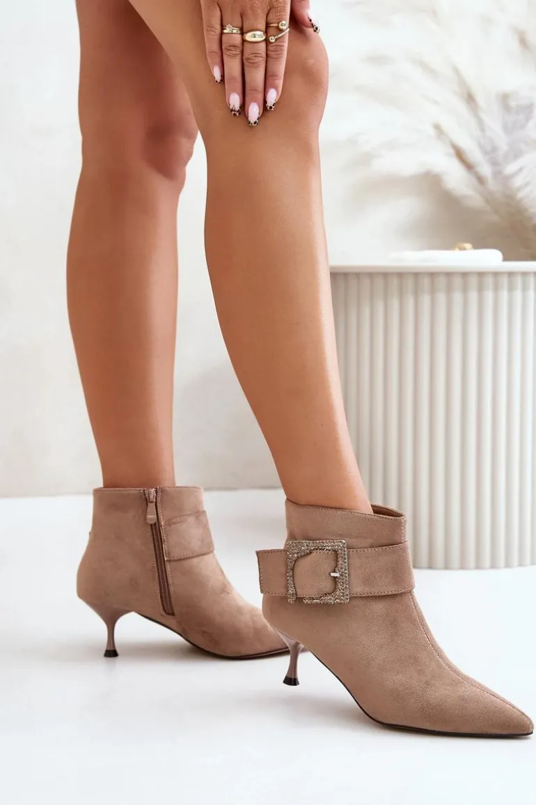 Botki Damskie Na Szpilce Z Ozdobną Klamrą Beżowe Nirilis