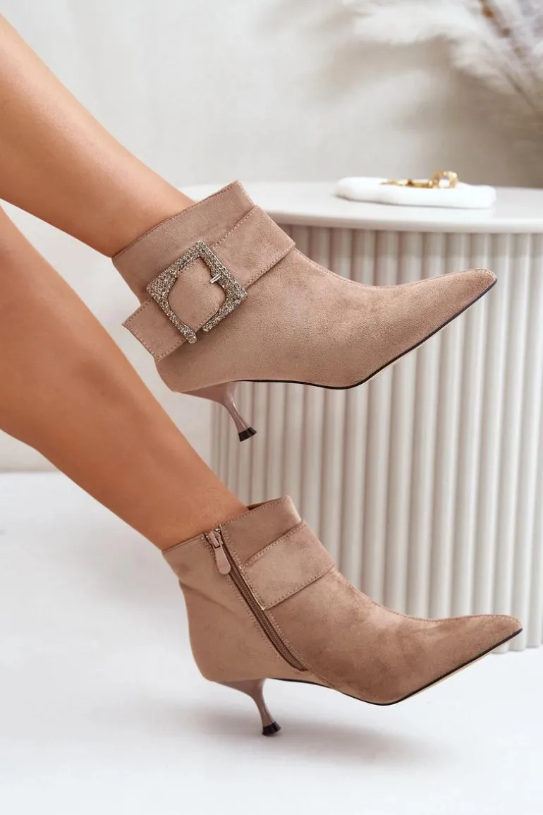 Botki Damskie Na Szpilce Z Ozdobną Klamrą Beżowe Nirilis