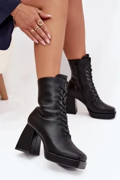 Botki Damskie Ocieplane Na Słupku Ze Sznurowaniem Czarne Juvina