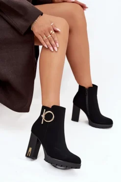 Botki Damskie Ocieplane Na Słupku Ze Złotą Ozdobą Czarne Ysolde