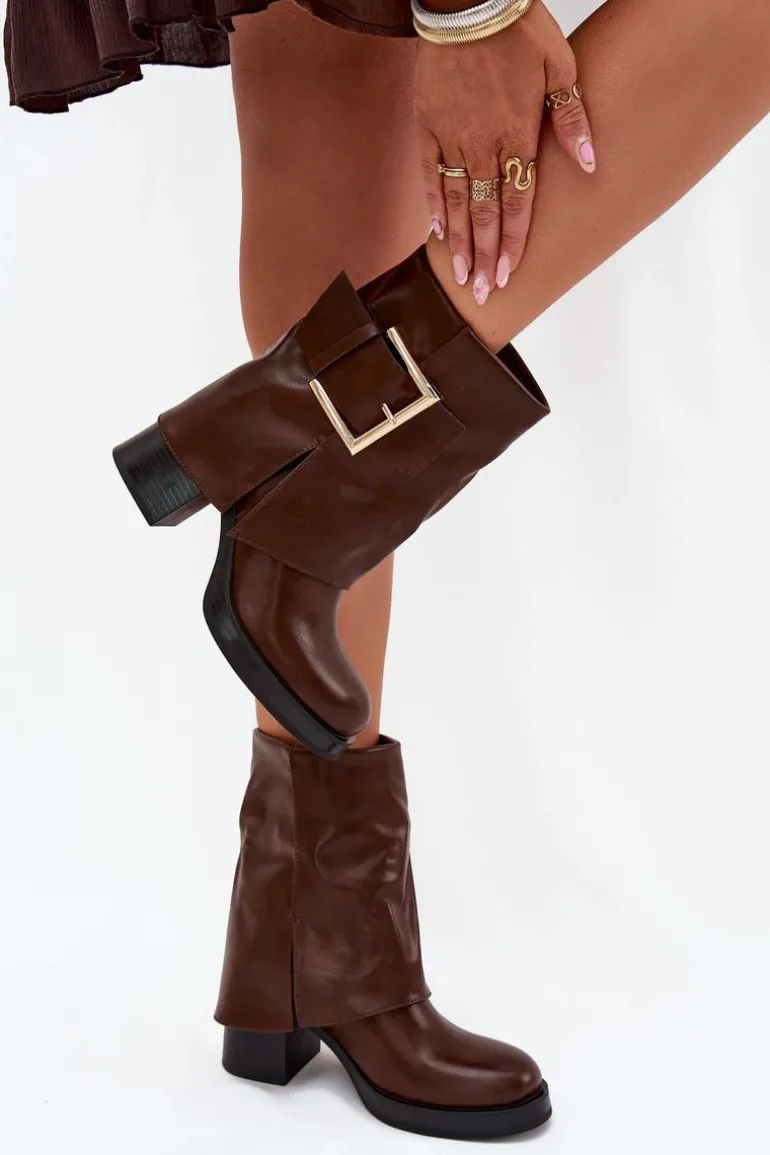 Botki Damskie Ocieplane Na Słupku Ze Złotą Klamrą Brązowe Milira