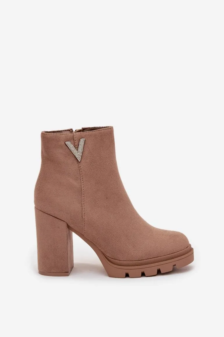 Botki Damskie Ocieplane Na Słupku Z Ozdobnym Detalem Beżowe Briella