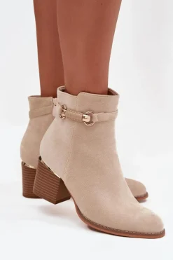 Botki Damskie Ocieplane Na Słupku Z Ozdobnym Paskiem Beżowe Galissa