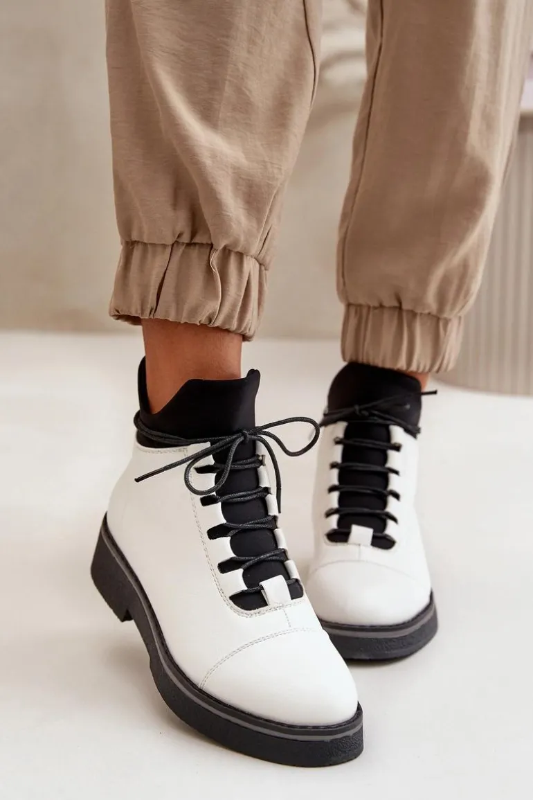 Botki Damskie Ocieplane Z Niską Cholewką Eko Skórzane Białe