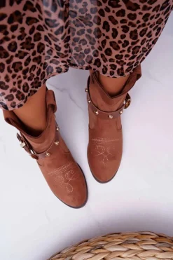 Botki Damskie Płaski Obcas Kowbojki z Klamrą Camel Ewella