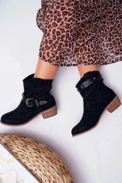 Botki Damskie Płaski Obcas Kowbojki z Klamrą Czarne Ewella