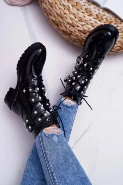 Botki Damskie Płaskie Lakierowane Z Perełkami Czarne Domination