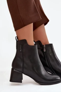 Botki Damskie Skórzane Na Obcasie Ocieplane Czarne Nolivra