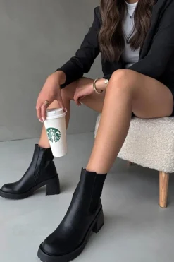 Botki Damskie Sztyblety Na Słupku Czarne Thalira