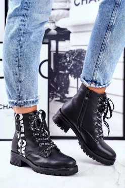 Botki Damskie Trapery Czarne Verso