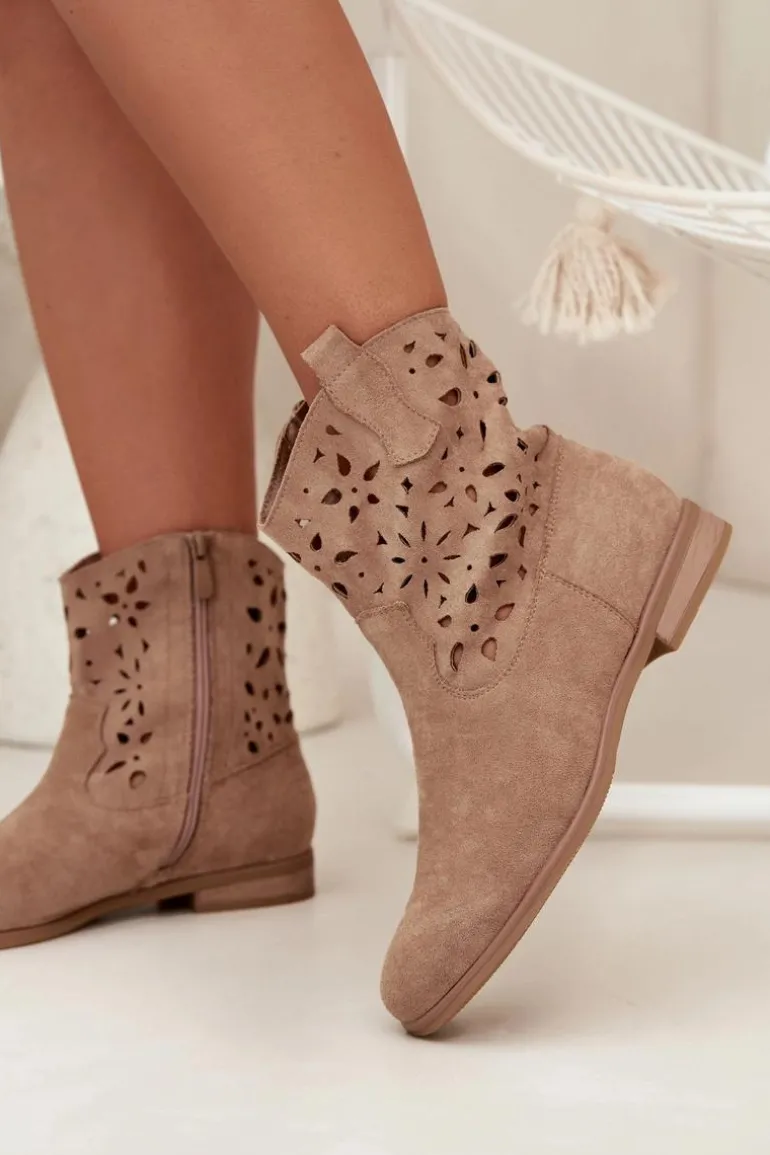 Botki Damskie Z Ażurowym Wzorem Na Płaskim Obcasie Eko Zamszowe Beżowe Athera
