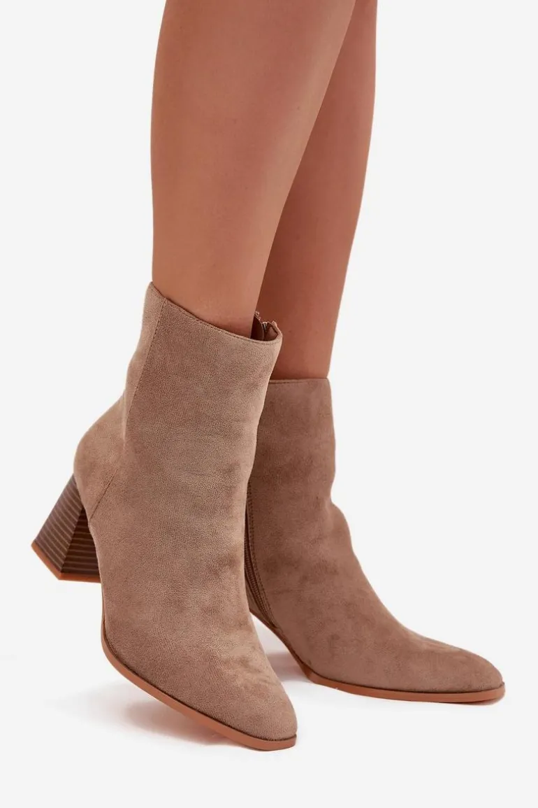 Botki Damskie Z Eko Zamszu Na Słupku Zamek Beżowe Zelita