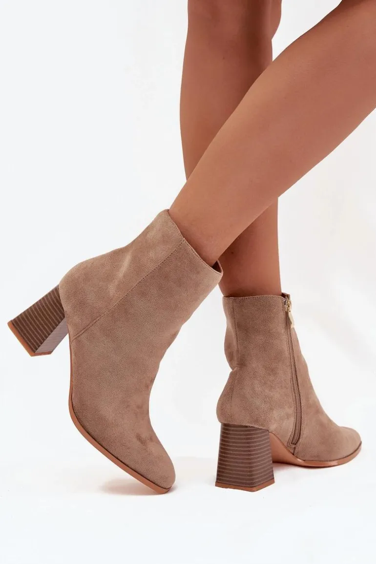 Botki Damskie Z Eko Zamszu Na Słupku Zamek Beżowe Zelita