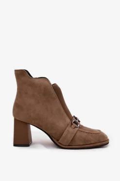 Botki Damskie Z Naturalnego Zamszu Na Słupku Artiker 57C0221 Beżowe