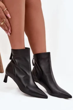 Botki Damskie Z Naturalnej Skóry Na Obcasie D&A CR52-661 Czarne