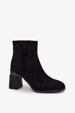 Botki Damskie Z Naturalnego Zamszu Na Słupku Ocieplane D&A CR52-718 Czarne