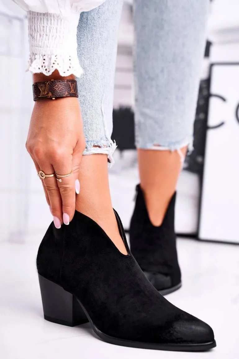 Botki Damskie Z Wycięciem Czarne Best Choice