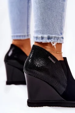 Botki Na Koturnie Zwierzęcy Wzór Monnari 0990-020 Czarne