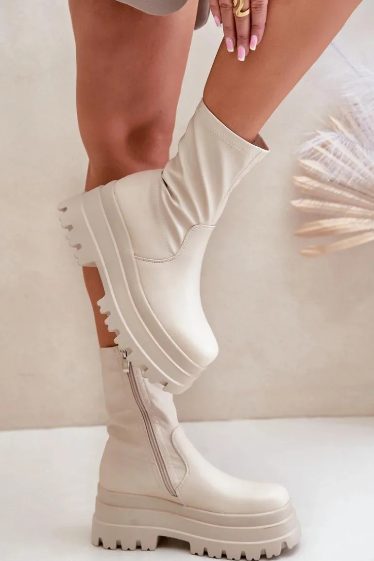 Botki Na Masywnej Platformie Jasnobeżowe Florinara