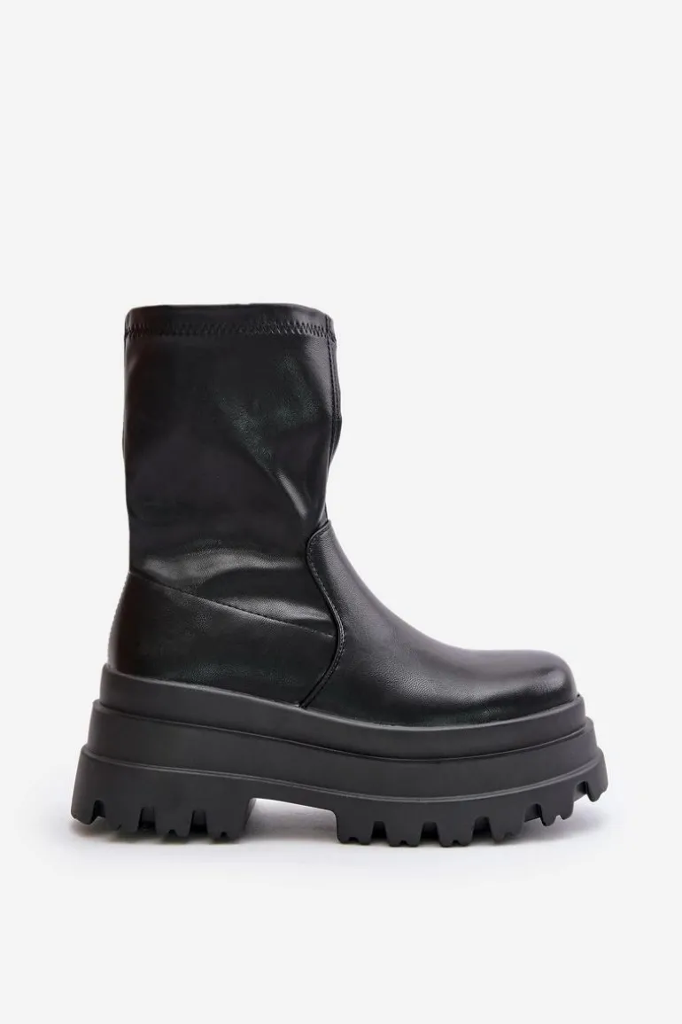 Botki Na Masywnej Platformie Czarne Florinara