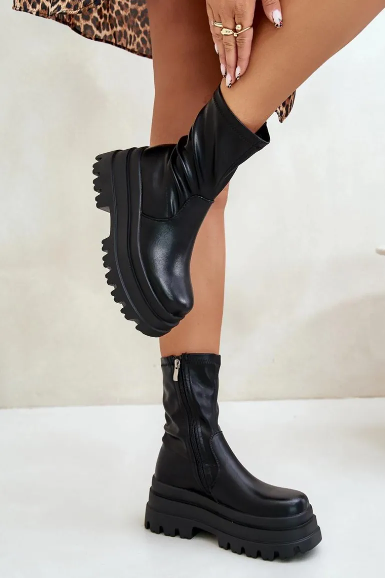 Botki Na Masywnej Platformie Czarne Florinara