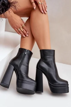 Botki Na Masywnej Platformie I Słupku Ocieplane Czarne Selahra