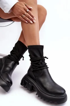 Botki Na Masywnej Platformie Z Wiązaniem Czarne Big Star MM274590