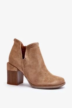 Botki Na Masywnym Słupku Z Wycięciem Beżowe Jolnima