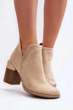 Botki Na Masywnym Słupku Z Wycięciem Jasnobeżowe Jolnima