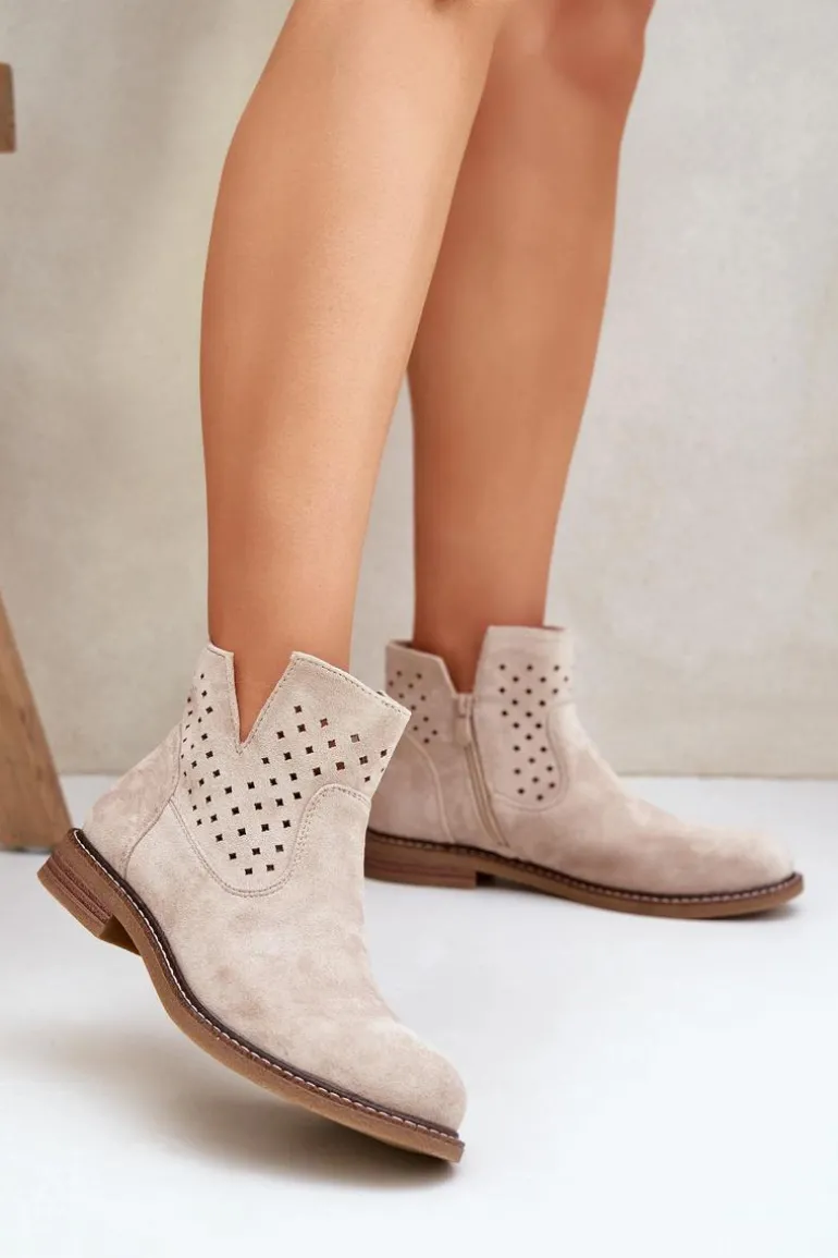 Botki Na Płaskim Obcasie Z Ażurową Cholewką Jasnobeżowe Elivaya