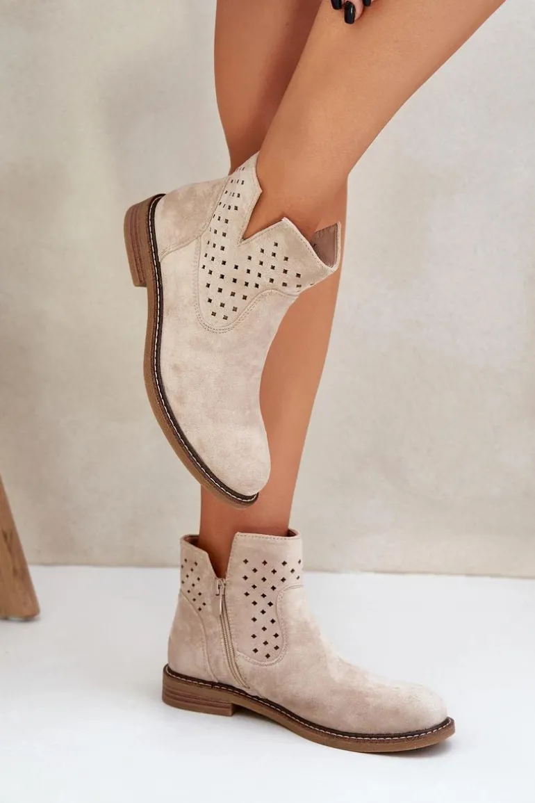 Botki Na Płaskim Obcasie Z Ażurową Cholewką Jasnobeżowe Elivaya
