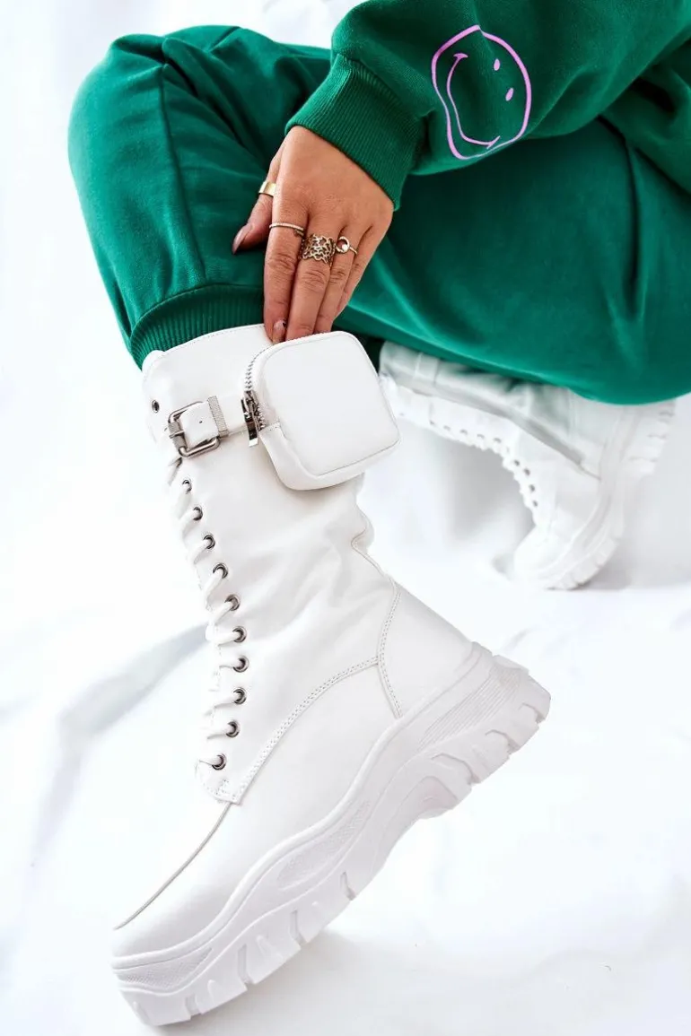 Botki Na Platformie Z Nerką Białe Issanti