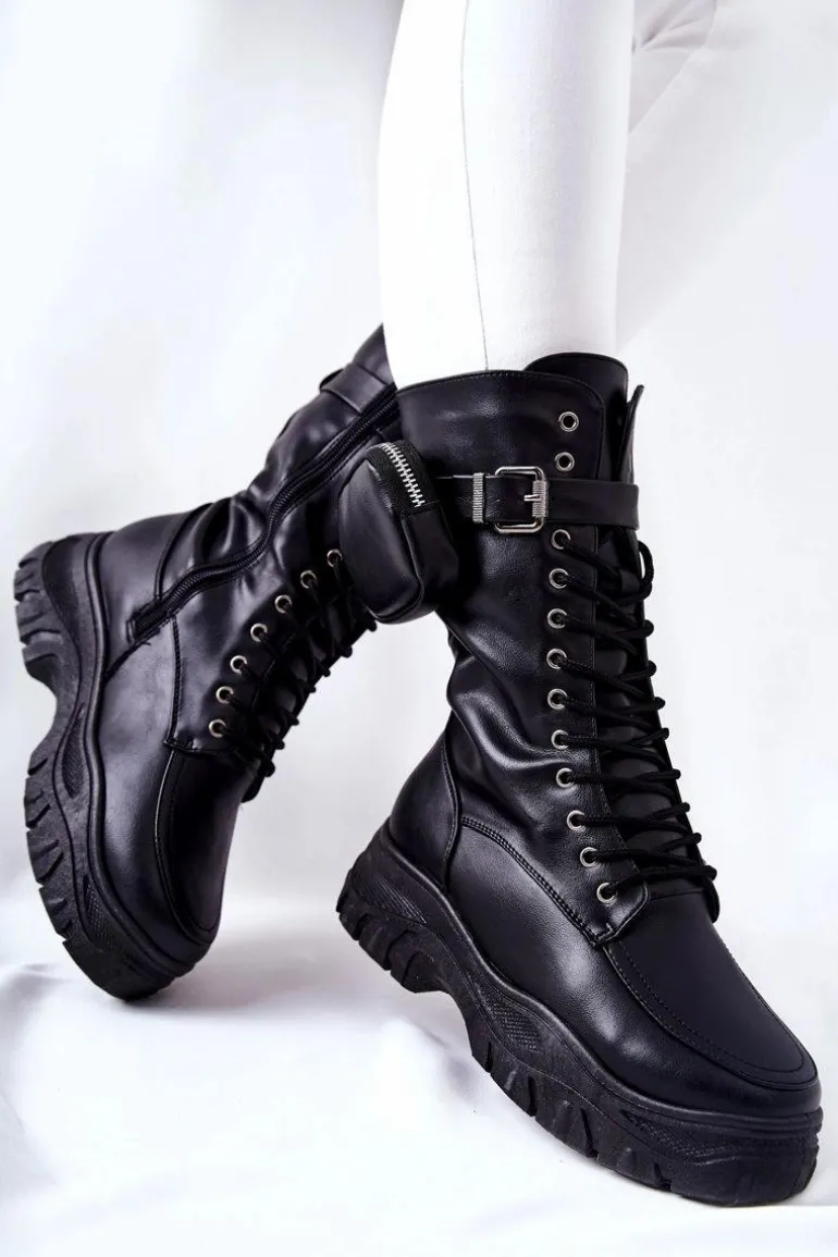 Botki Na Platformie Z Nerką Czarne Issanti