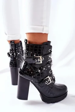 Botki Na Słupku Czarne Lakierowane Krokodyl Wombridge