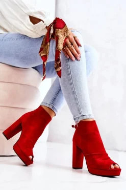 Botki Na Słupku Odkryte Palce Czerwone Adore