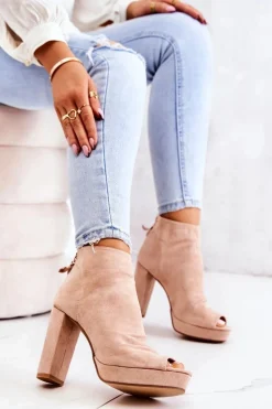 Botki Na Słupku Odkryte Palce Beżowe Adore