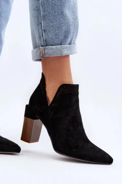 Botki Na Słupku Z Ażurowym Wzorem Czarne Vailen