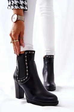 Botki Na Słupku Z Dżetami Czarne Wissey