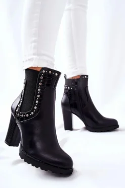 Botki Na Słupku Z Dżetami Czarne Wissey