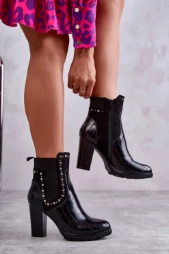 Botki Na Słupku Z Dżetami Wężowe Czarne Wissey