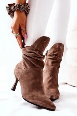 Botki Skórzane Na Obcasie Laura Messi 2427 Ciemnobeżowe